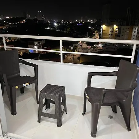Apartamento Confortable Cerca Al Mar Y Centro Historico Cartagena